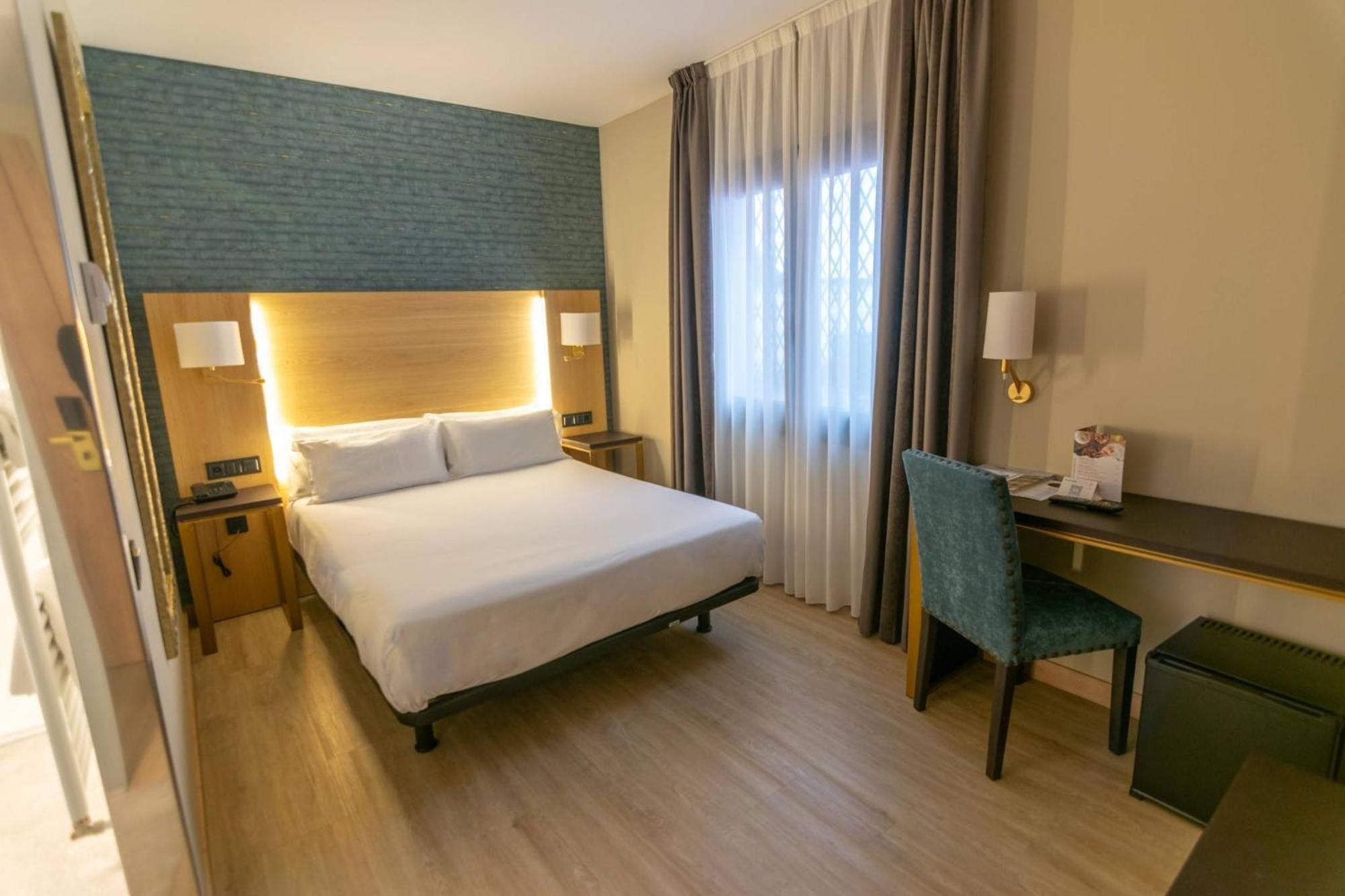 Zentral Ramiro I Hotel Oviedo