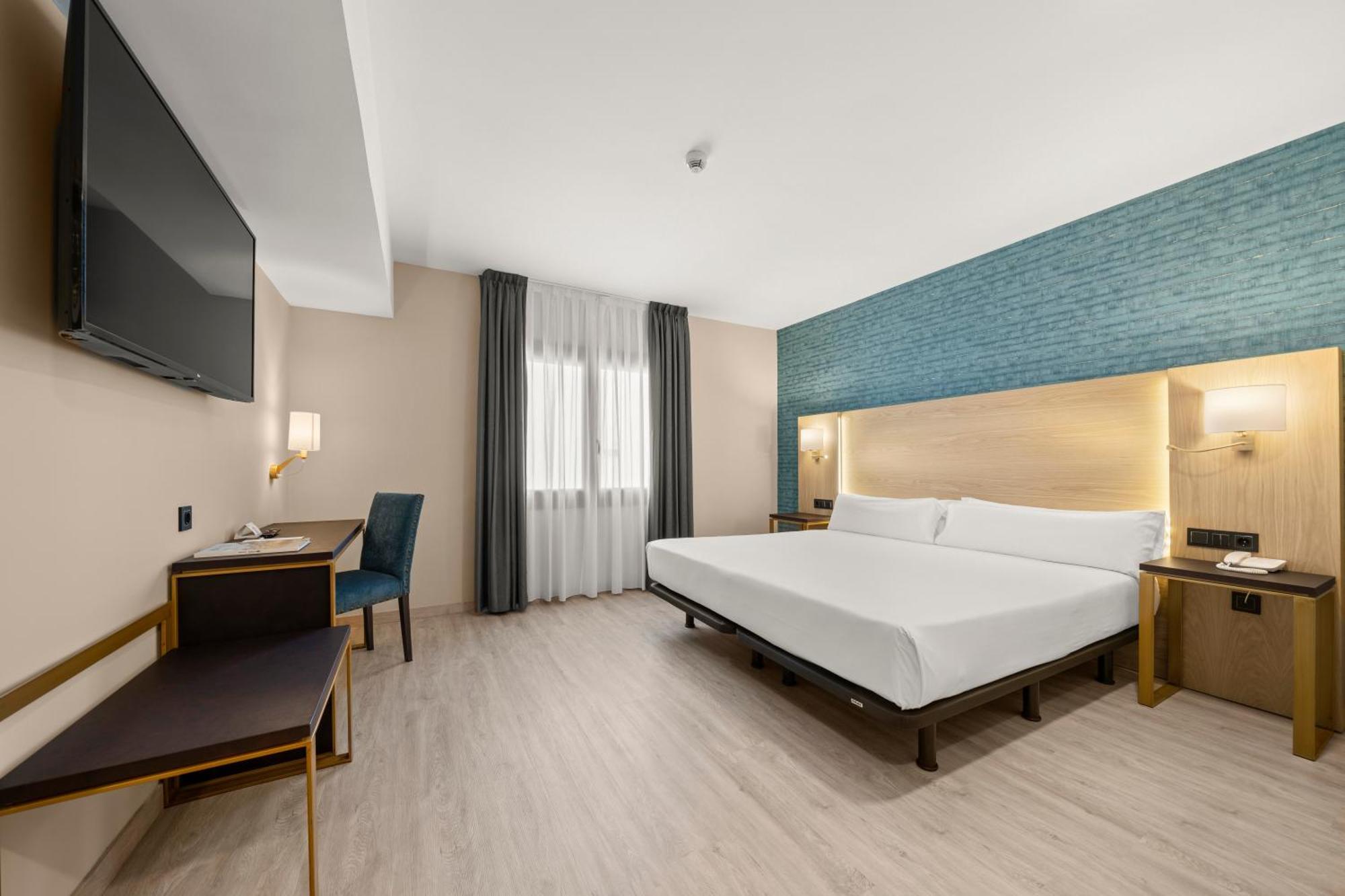 Hotel Zentral Ramiro I 4*