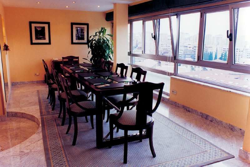 Zentral Ramiro I Hotel